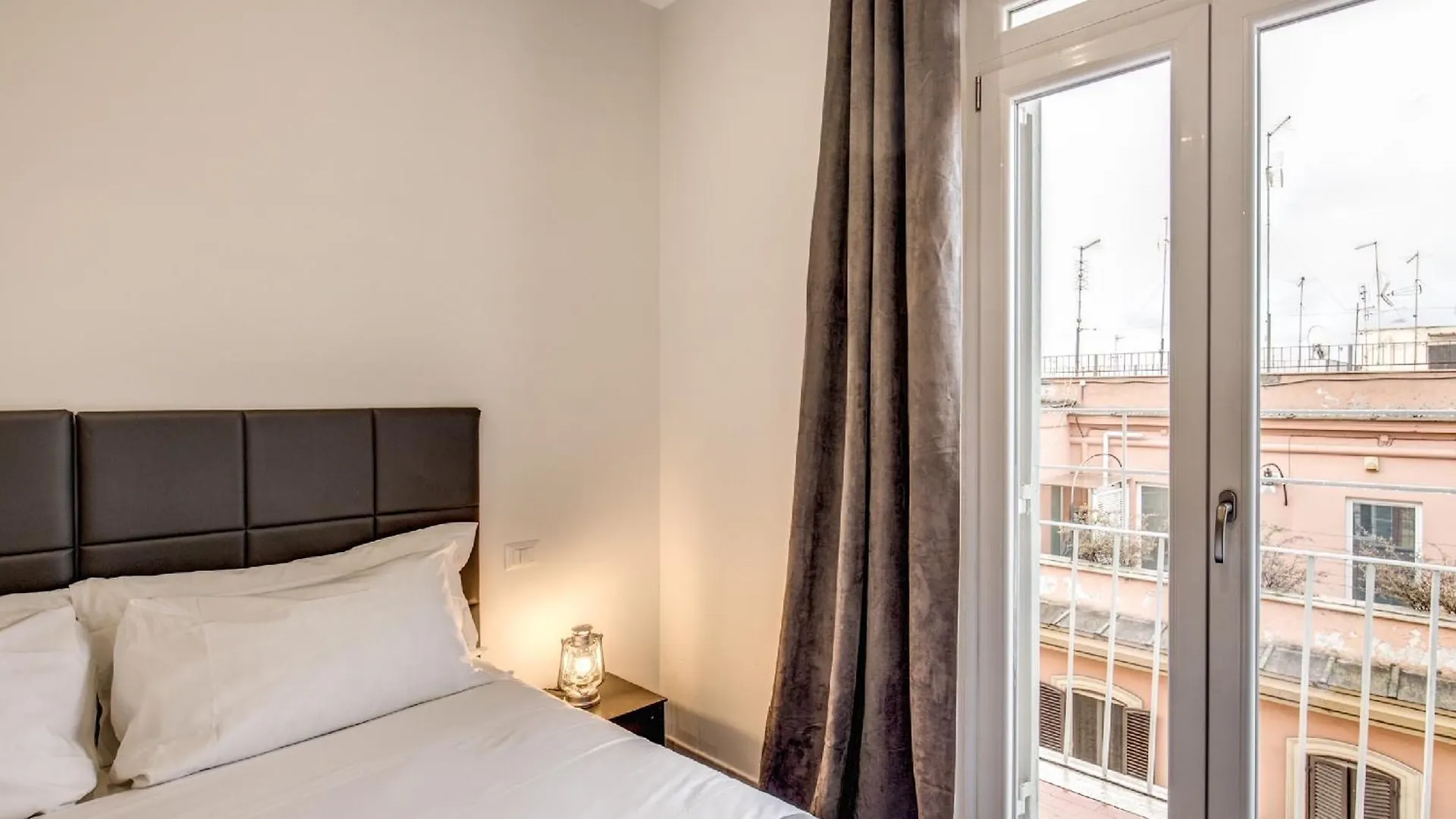 Floor 6 By Dot Suites Roma